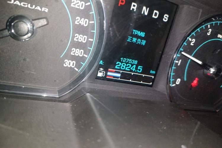 Used Jaguar XF 2015 XF 2.0T Luxury Edition Odometer Close Up