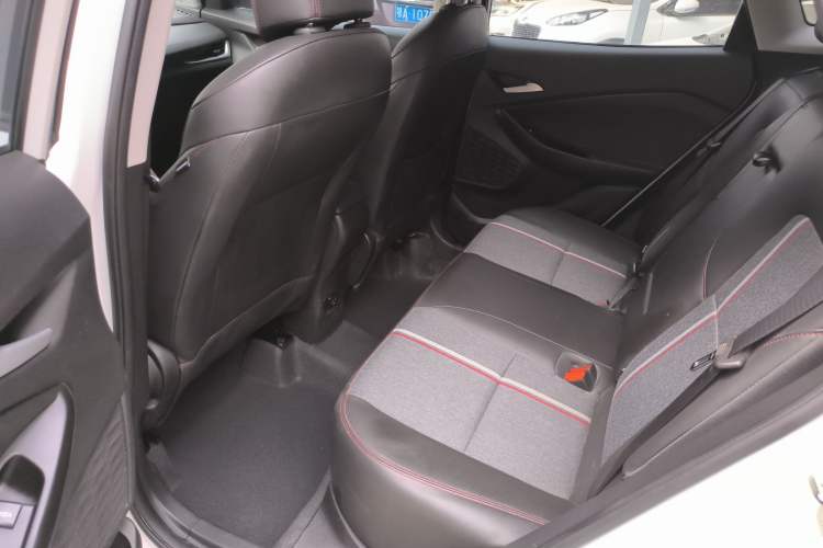 Used Chevrolet Trax 2019 Redline 335T CVT Top-Tier Model China VI Standard