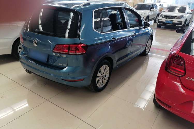 Used Volkswagen Golf Sportsvan 2016 230TSI Manual Entry-Level Trim