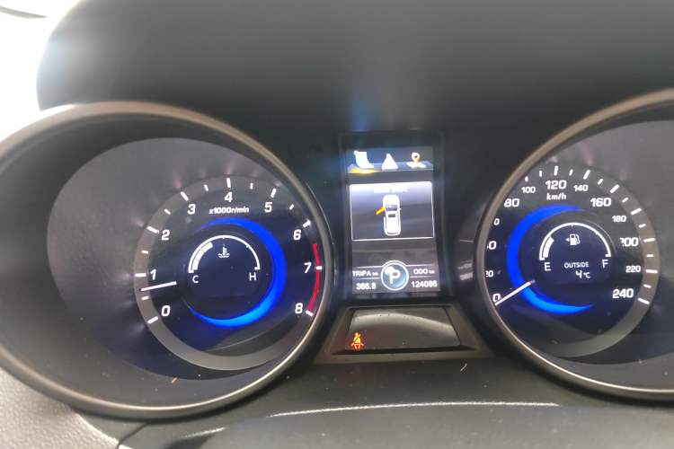 Used Changan CS75 2016 1.8T Automatic Elite Model China IV Standard
