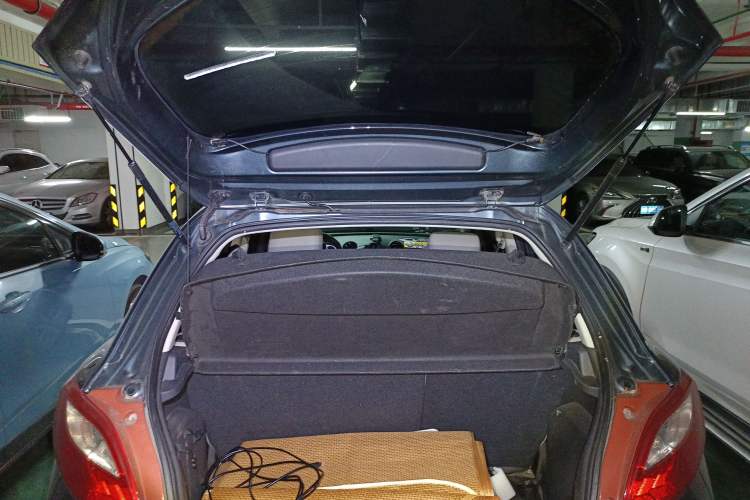 Used Mazda 2 2011 XuanDong 1.5L Automatic Value Edition