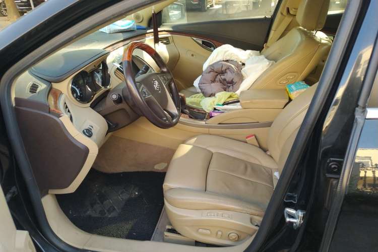 Used Buick LaCrosse 2010 3.0L Flagship Edition
