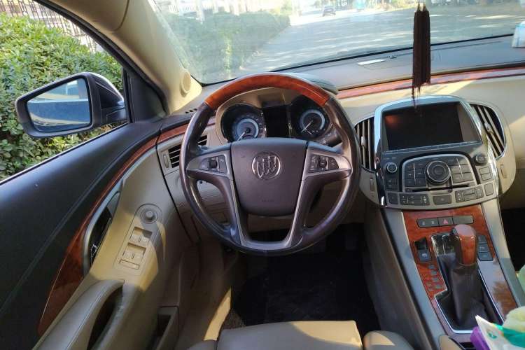Used Buick LaCrosse 2010 3.0L Flagship Edition
