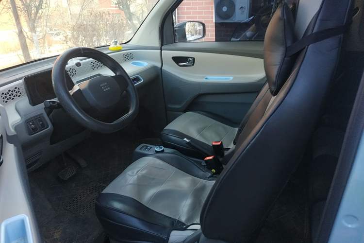 Used Dongfeng Fengon MINIEV 2022 Candy-Style Bubble Gum Left Front Seat