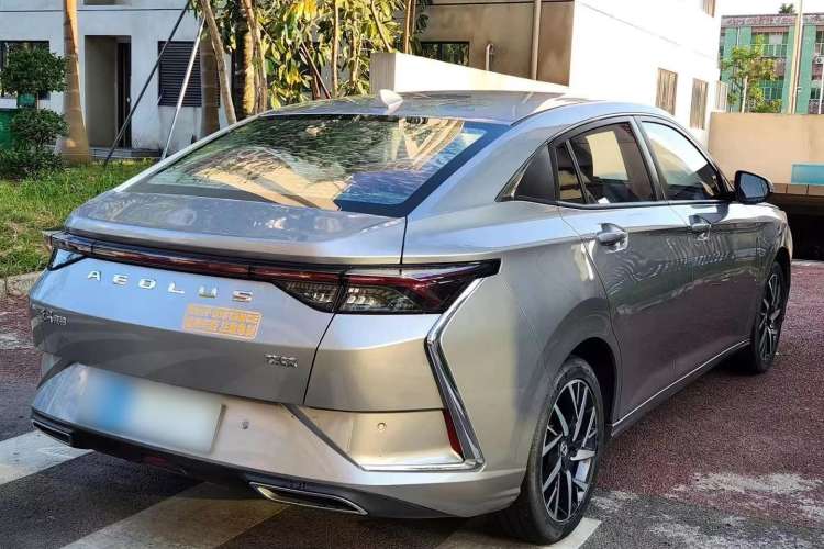 Used Dongfeng Aeolus Yixuan 2020 230T Automatic Advanced Edition
