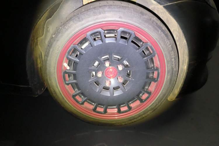 Used Tesla Model 3 2019 Long-Range Rear-Wheel-Drive Version