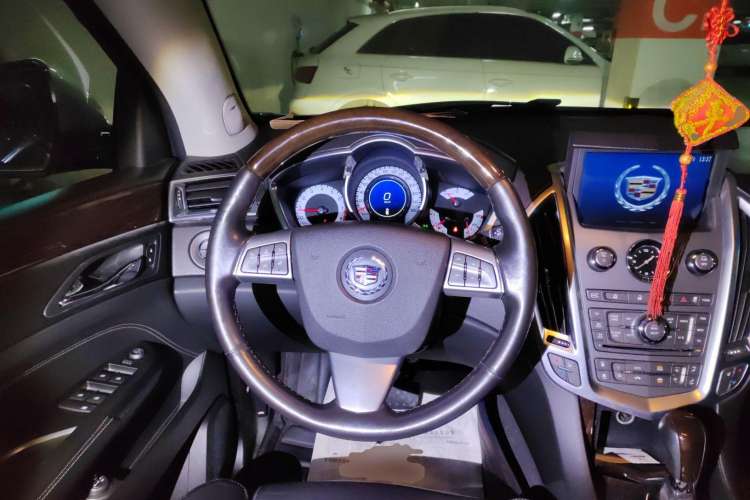 Used Cadillac SRX 2012 3.0L Leading Model
