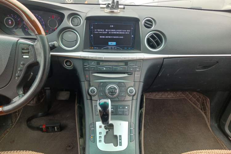 Used Luxgen Great 7 SUV 2013 Limited-Edition Sharp Model 2.2T Two-Wheel-Drive Smart Version
