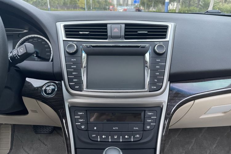 Used Changan Raeton 2013 1.8T Automatic Prestige Model China IV Standard