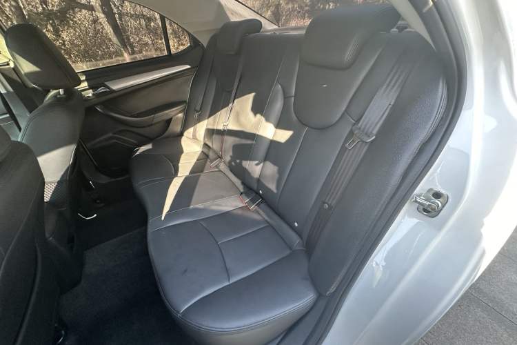 Used Roewe 360 2018 PLUS 1.5L Automatic Luxury Edition
