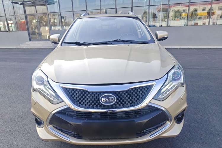 Used BYD Tang New Energy 2015 2.0T Four-Wheel-Drive Flagship Model Exterior 1