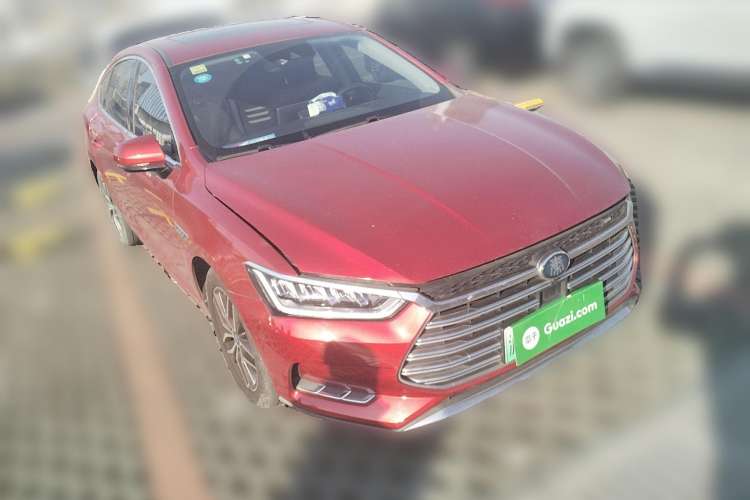 Used BYD Qin Pro New Energy 2019 DM Super Edition 1.5TI Automatic Smart Connect Prestige Model China V Standard Front Right 45 Deg