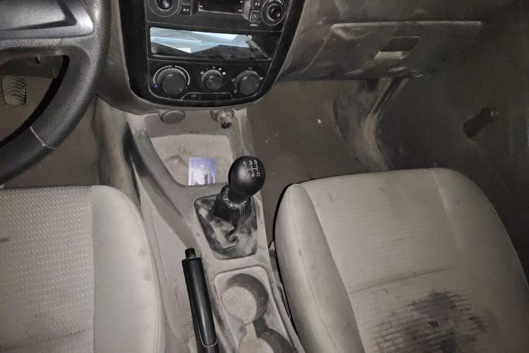 Used Wuling Rongguang V 2019 1.2L Van Utility Model
