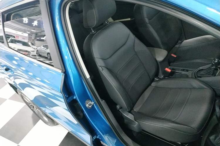 Used Jetta VS7 2020 1.4T Automatic Glory Edition
