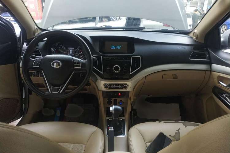 Used Great Wall C30 2016 1.5L AMT Comfort Model
