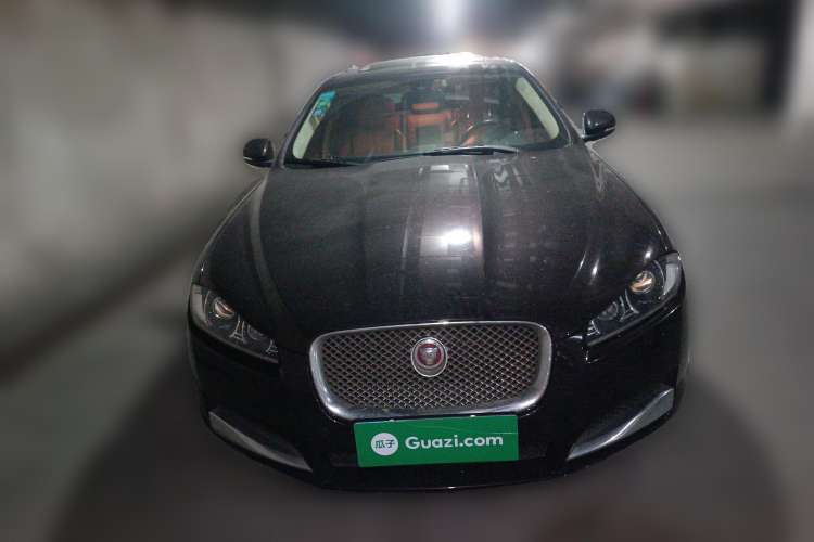 Used Jaguar XF 2015 XF 2.0T Luxury Edition Front