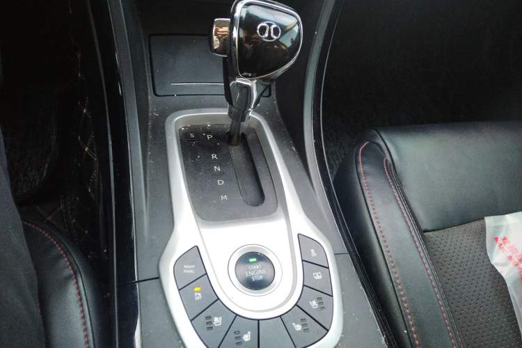 Used BAIC Senova D70 2013 2.0T Luxury Edition
