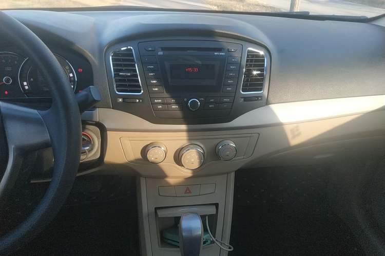 Used Roewe 350 2011 350S 1.5L Automatic Xunda Edition