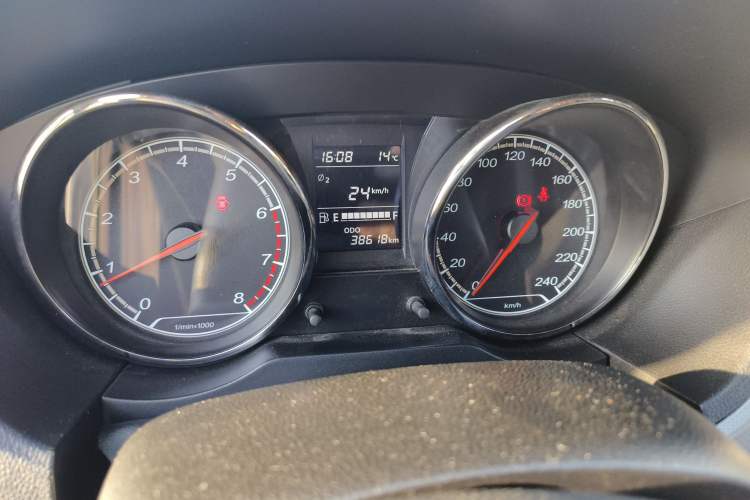 Used Bestune B30 2016 1.6L manual luxury version
