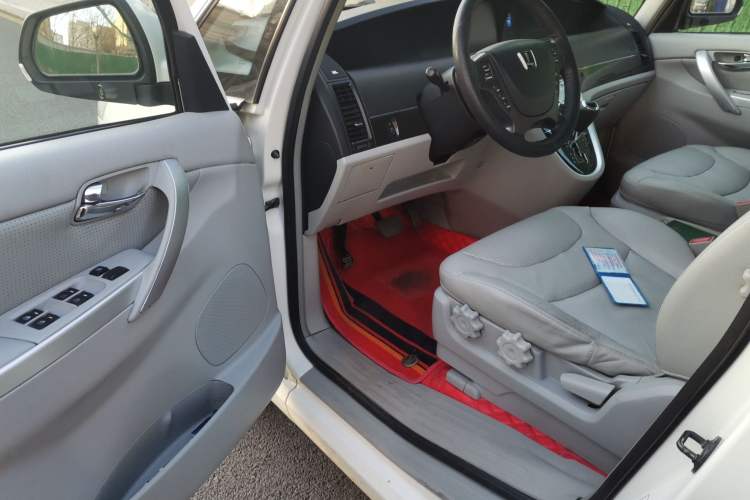 Used Luxgen Great 7 MPV 2013 2.0T Luxury Model