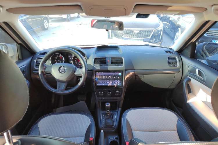 Used Skoda Yeti 2017 TSI280 DSG Advanced Edition
