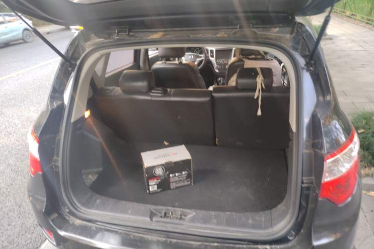Used CHANGAN CS35 2015 1.6L Manual Luxury Model China IV Standard
