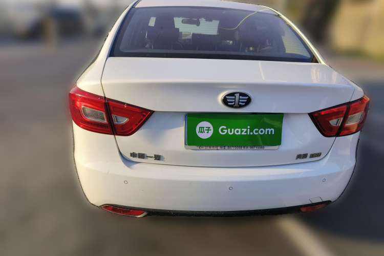 Used Bestune B30 2016 1.6L manual luxury version
