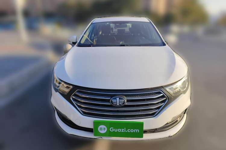 Used Bestune B30 2016 1.6L manual luxury version
