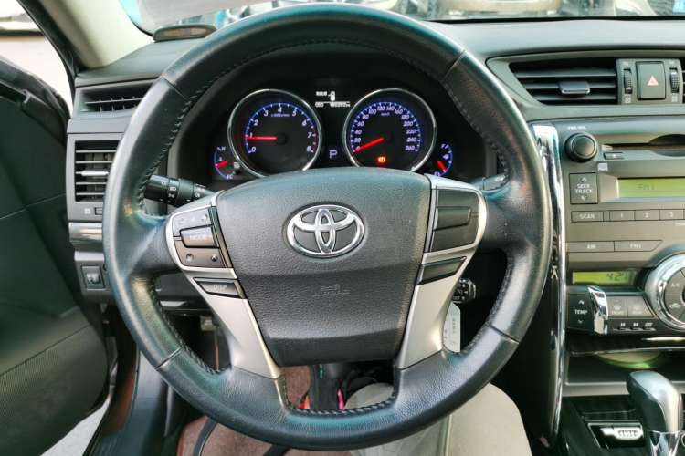 Used Toyota Reiz 2012 2.5V Fengdu Elite Stylish Edition
