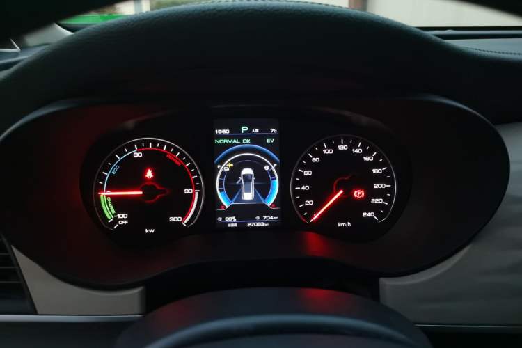 Used BYD Song MAX New Energy 2022 DM-i 105KM Prestige Model Instrument Cluster