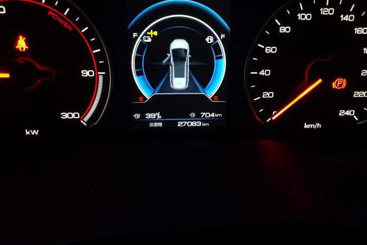 Used BYD Song MAX New Energy 2022 DM-i 105KM Prestige Model Odometer Close Up