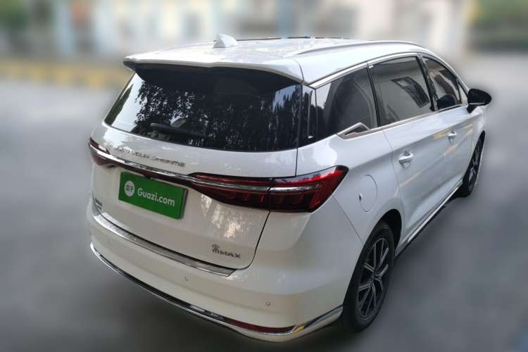 Used BYD Song MAX New Energy 2022 DM-i 105KM Prestige Model Rear Right 45 Deg