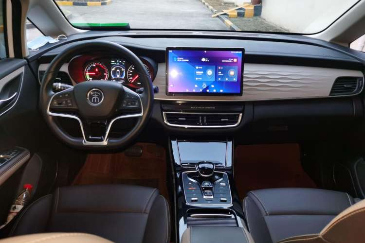 Used BYD Song MAX New Energy 2022 DM-i 105KM Prestige Model Center Console