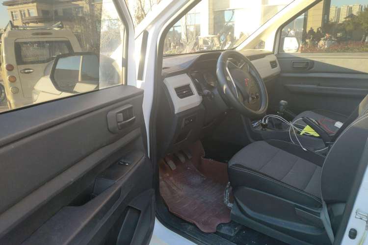 Used Wuling Zhengcheng 2021 1.5T Manual Comfort Version
