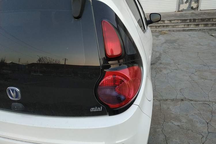 Used CHANGAN Benni mini 2012 1.0L Manual Fashion Edition China V Standard