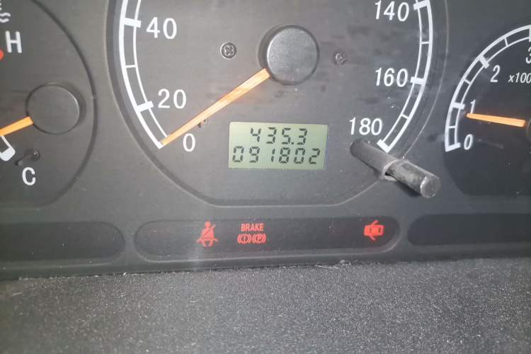 Used Baojun Lechi 2009 1.2L manual Active trim