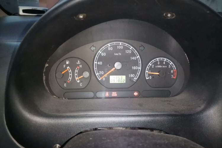 Used Baojun Lechi 2009 1.2L manual Active trim