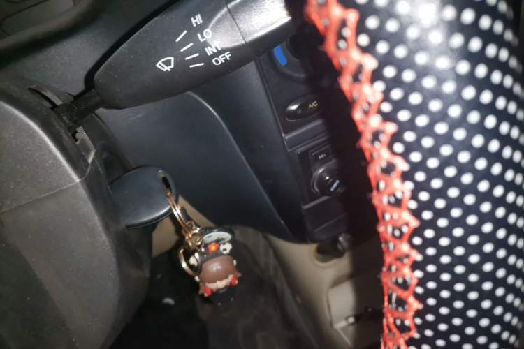 Used Baojun Lechi 2009 1.2L manual Active trim