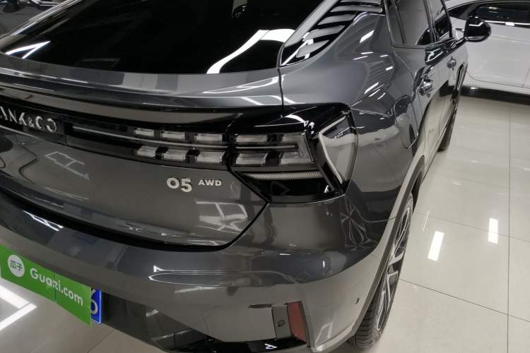 Used Lynk & Co 05 2023 2.0TD Four-Wheel Drive Sporty Halo