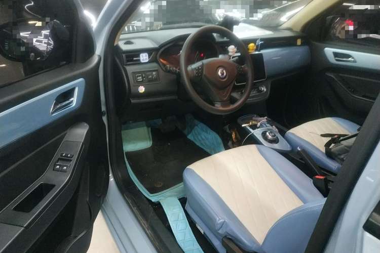 Used Brilliance Xinri i03A 2021 318 km 31.45 kWh