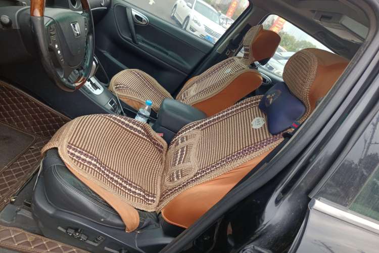 Used Luxgen Great 7 SUV 2013 Limited-Edition Sharp Model 2.2T Two-Wheel-Drive Smart Version
