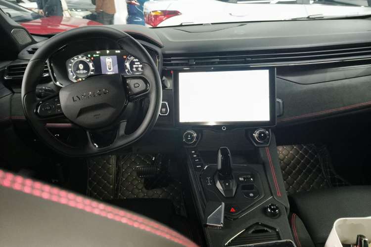 Used Lynk & Co 05 2023 2.0TD Four-Wheel Drive Sporty Halo