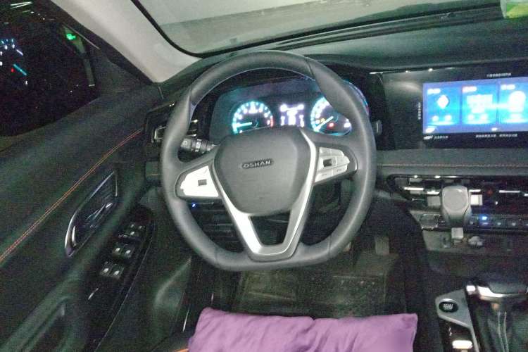 Used Oshan X7 PLUS 2022 1.5T Blue Whale Edition Automatic Luxury Trim