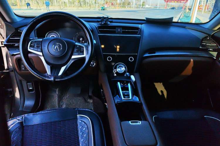 Used Acura CDX 2018 2.0L Two-Wheel Drive Comfort Edition Hybrid
