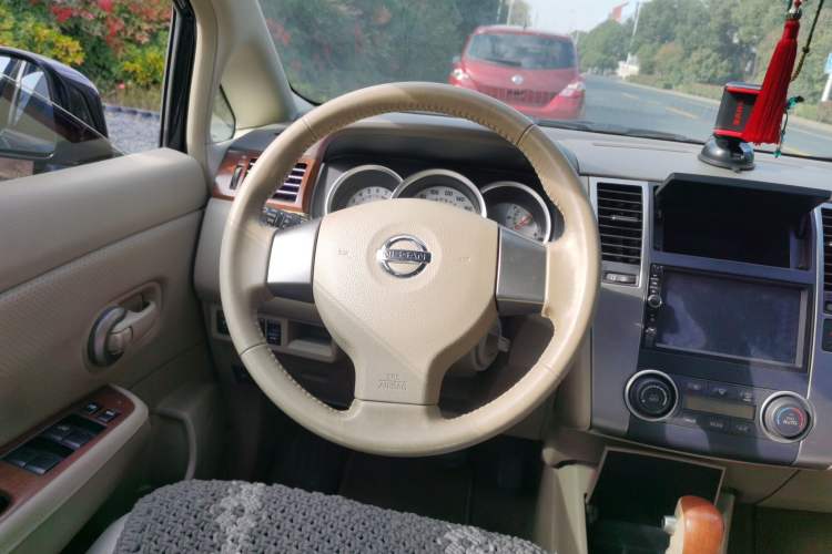 Used Nissan Tiida Sedan 2008 1.6L Automatic Smart Version