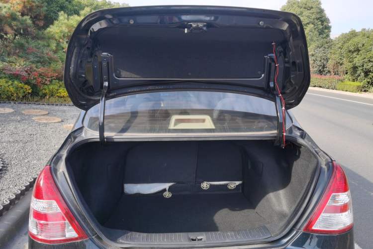 Used Nissan Tiida Sedan 2008 1.6L Automatic Smart Version