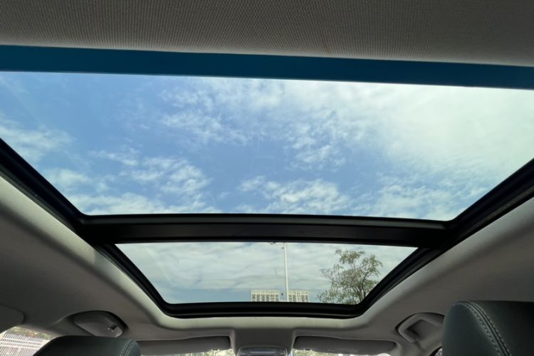 Used Zotye SR7 2016 1.5T CVT Cube Heart Edition China V Standard
