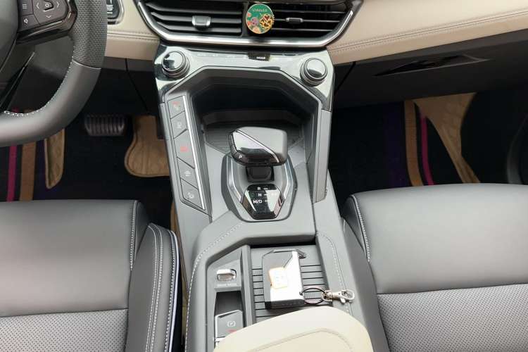 Used Lynk & Co 06 2023 Remix 1.5T Hero