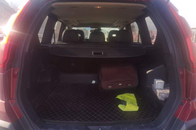 Used Dongfeng Fengdu MX6 2015 2.0L CVT Two-Wheel Drive Dream Edition