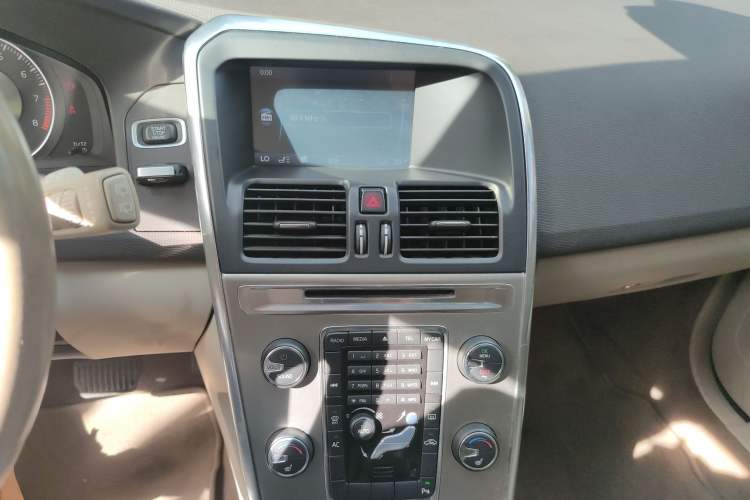 Used Volvo XC60 2012 T5 Volvo Ocean Race Commemorative Edition

